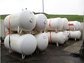 LPG / GAS GASTANK 2700 LITER - Serbatoio carburante: foto 1