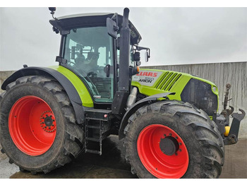 Trattore CLAAS Arion 550