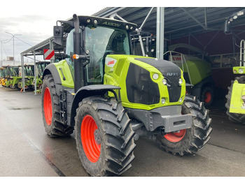 Trattore CLAAS Axion 830