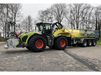Trattore CLAAS Xerion 4000
