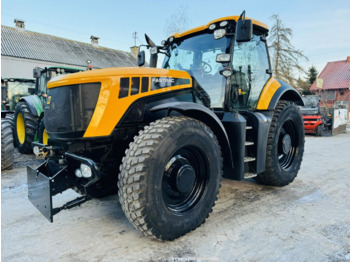 Trattore JCB