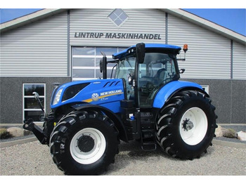 Trattore NEW HOLLAND T7.230