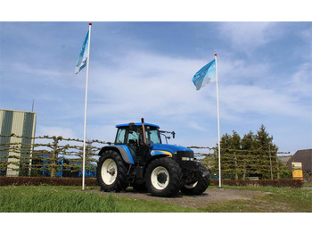 Trattore NEW HOLLAND TM190