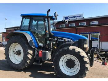 Trattore NEW HOLLAND TM