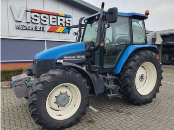 Trattore NEW HOLLAND TS