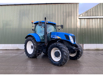 Trattore NEW HOLLAND T7000