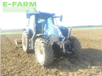 Trattore NEW HOLLAND T6.145
