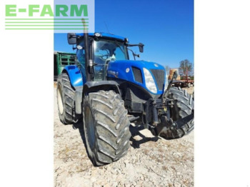 Trattore NEW HOLLAND T7.235