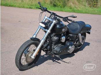 Harley-Davidson FXDB Dyna Street Bob Motorcykel (76hk)  - Motocicletta