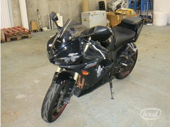 Yamaha YZF-R6 (Rep.objekt)  - Motocicletta