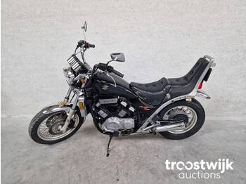 suzuki 700 GV - Motocicletta