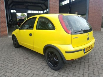 Autovettura Opel CORSA-C 1200 benzine: foto 1