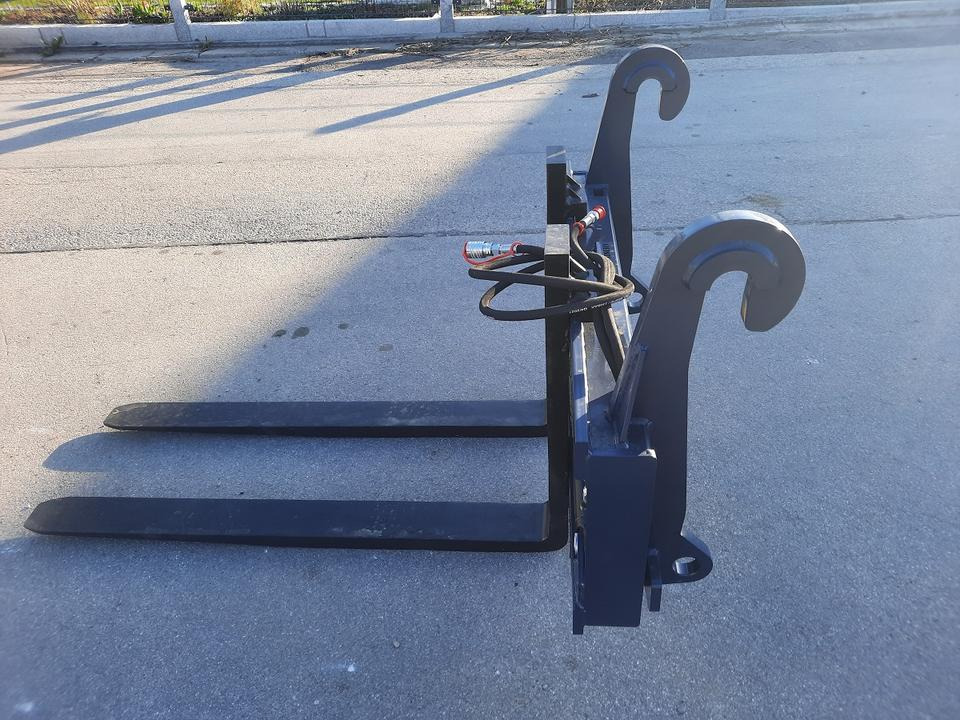 Forche Palettengabel mit hydraulisch verstellb. Zinken Komatsu Liebherr