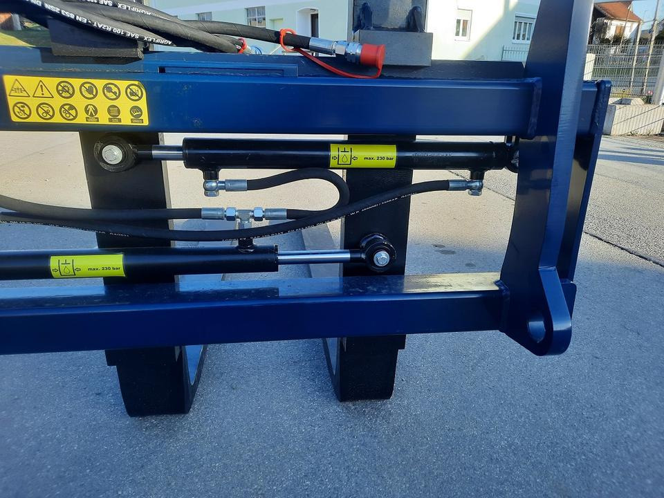 Forche Palettengabel mit hydraulisch verstellb. Zinken Komatsu Liebherr