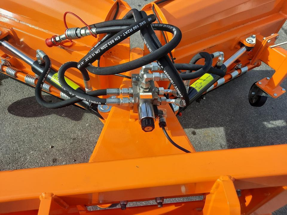 Lama neve Schneeschild Vario 1,8m Schlepper Radlader Hoflader Schäffer