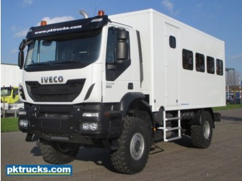 Autobus Iveco Trakker AD190T38WH
