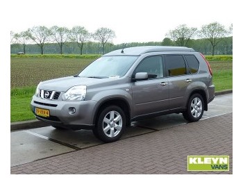 Nissan Xtrail 2.0DCI - Minibus