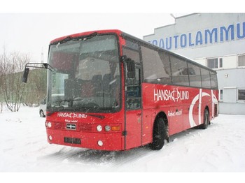 Autobus extraurbano Van Hool T815: foto 1