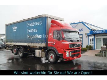 Autocarro centinato Volvo FM 300 Liftachse Klima Pritsche + Plane
