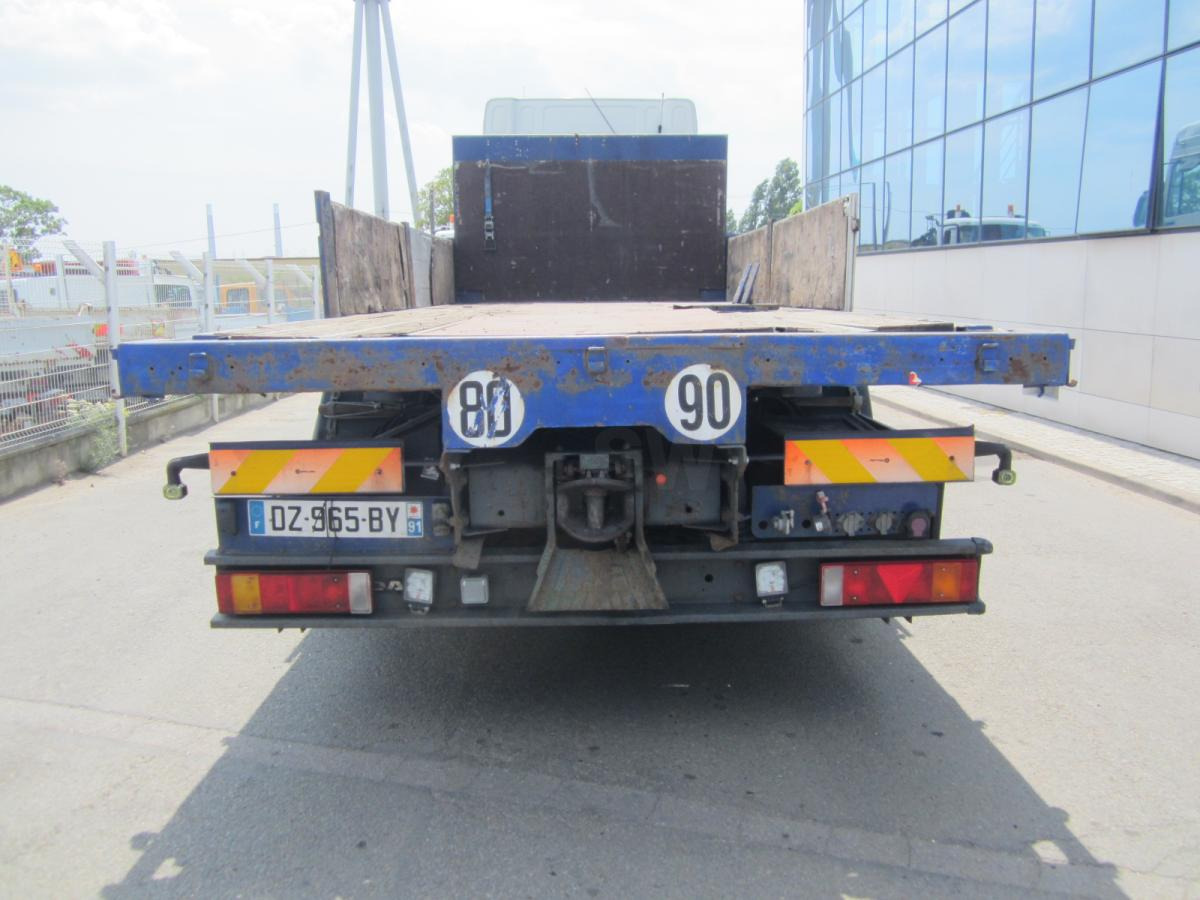 Autocarro con pianale/ Cassone fisso DAF XF105 460