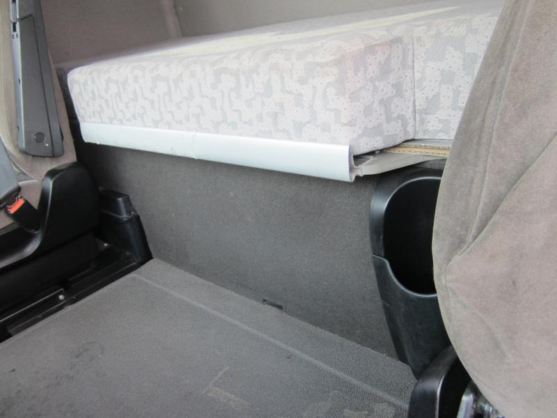 Autocarro con pianale/ Cassone fisso DAF XF105 460