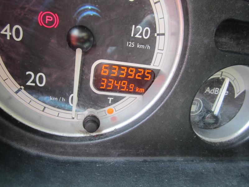 Autocarro con pianale/ Cassone fisso DAF XF105 460