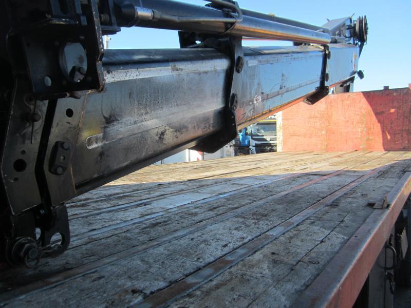 Autocarro con pianale/ Cassone fisso MAN TGA 26.430