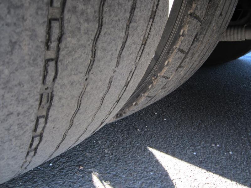 Autocarro con pianale/ Cassone fisso MAN TGA 26.430