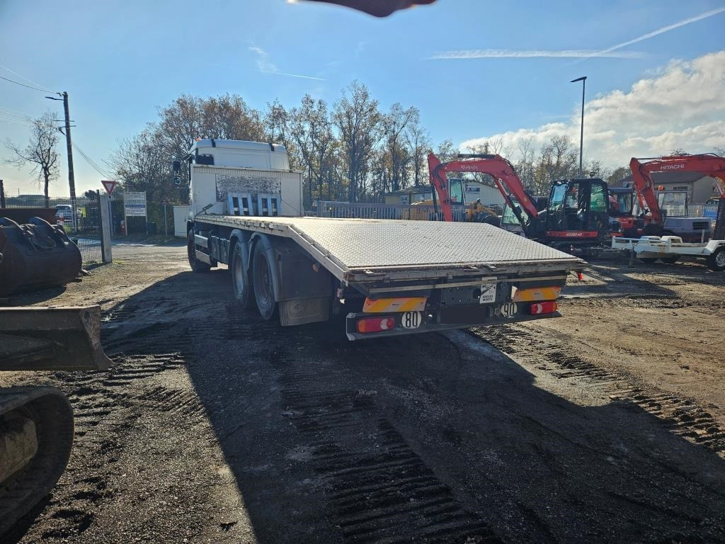 Autocarro con pianale/ Cassone fisso MAN TGA 28.310