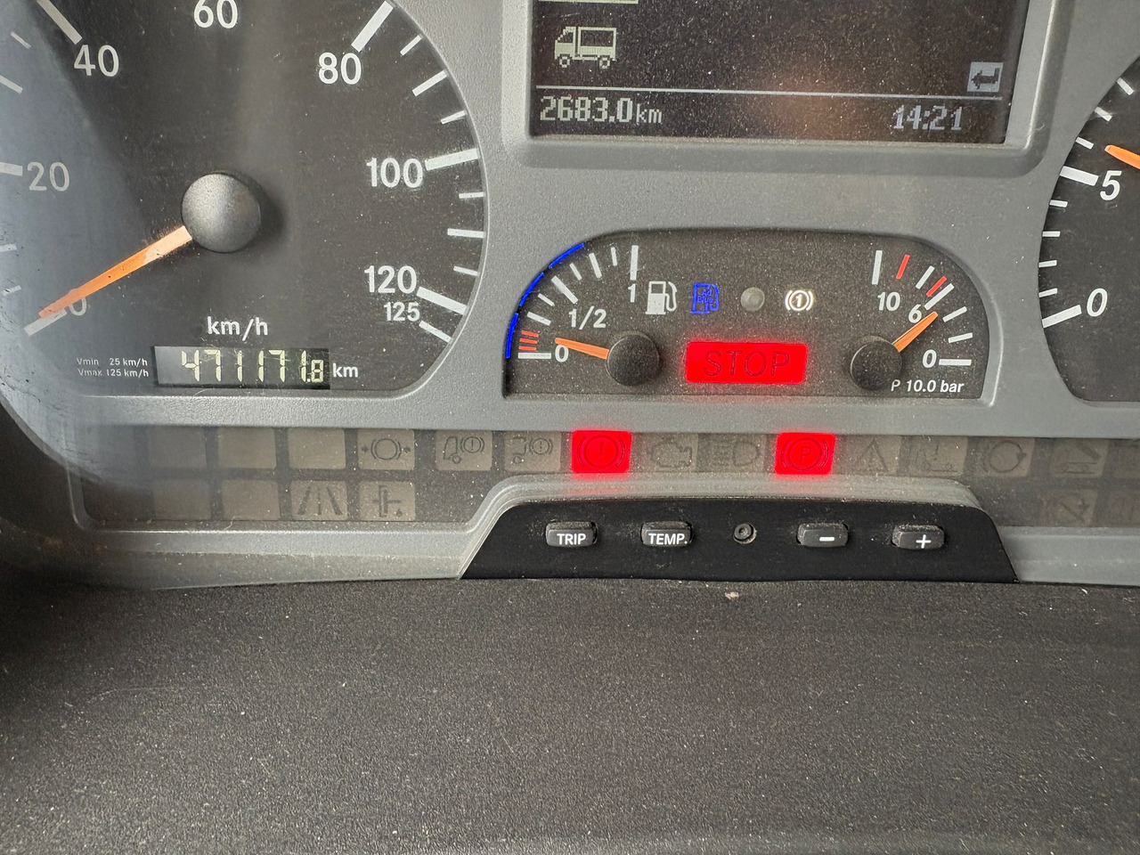 Autocarro con pianale/ Cassone fisso Mercedes Axor 2533