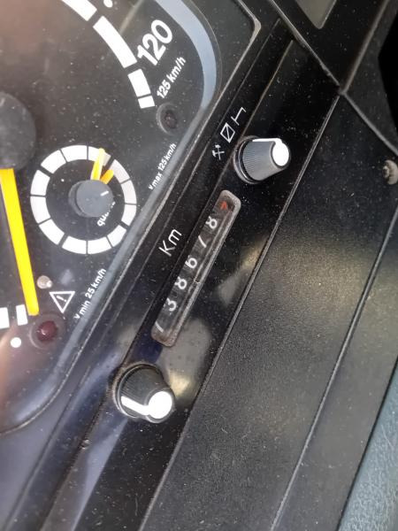 Autocarro con pianale/ Cassone fisso Renault Premium 250