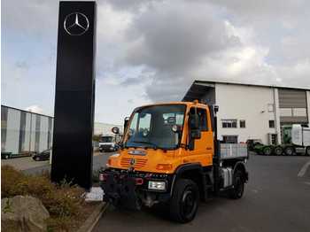 Unimog Mercedes-Benz U300 4x4 Hydraulik Standheizung  - Autocarro con pianale/ Cassone fisso