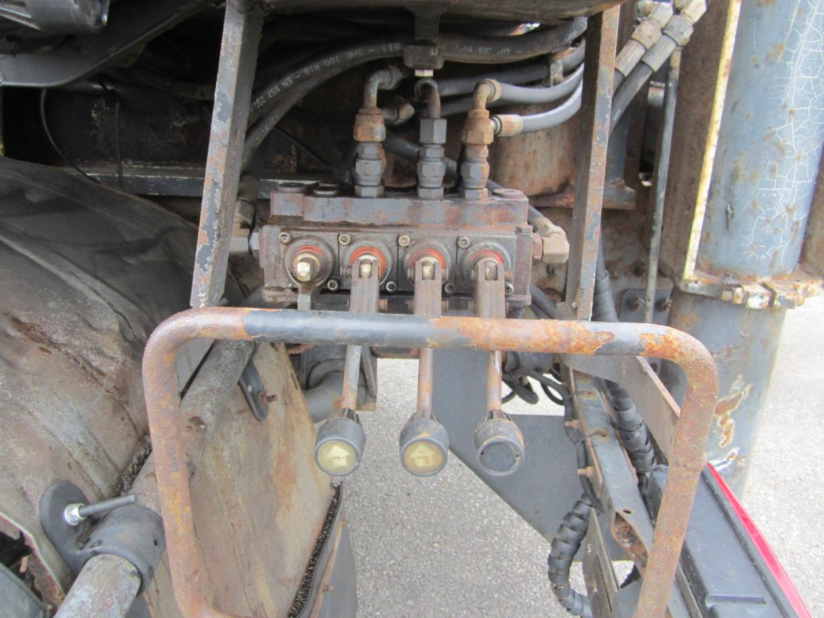 Autocarro con pianale/ Cassone fisso Volvo FH 520