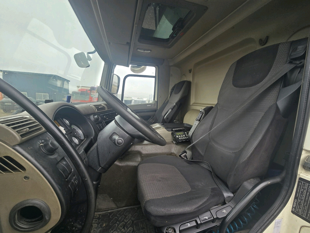 Autocarro frigorifero DAF CF75.310