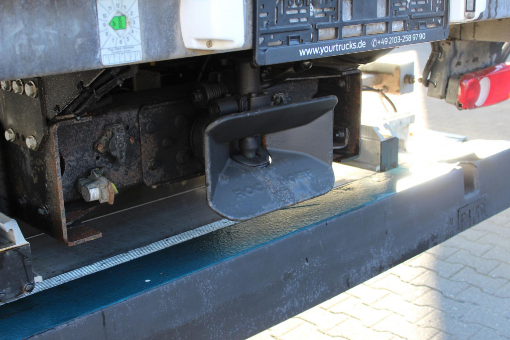 Autocarro frigorifero Iveco 180E280 Frigoblock Bi-Temp. LBW Rolltor Strom