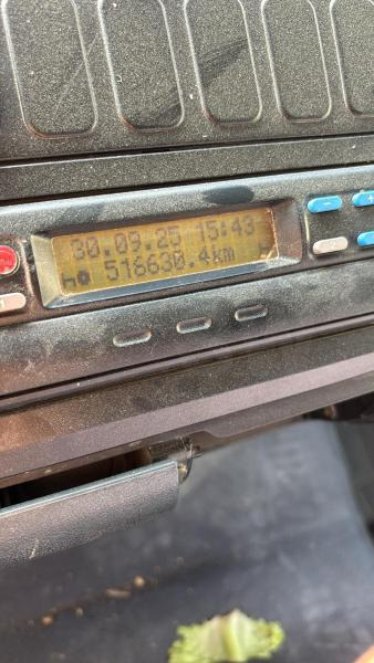 Autocarro frigorifero Mercedes Atego 1823