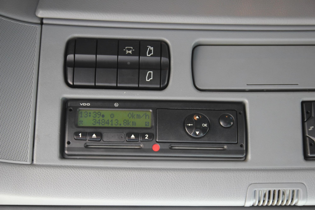 Autocarro frigorifero Mercedes-Benz Actros 1841 E5  Retarder  CS 850 Tür+LBW Strom