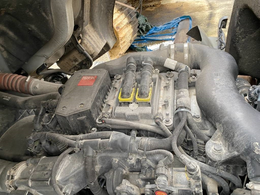 Autocarro frigorifero Renault D240 /LAMBERET/CARRIER 1150 *A REPARER*