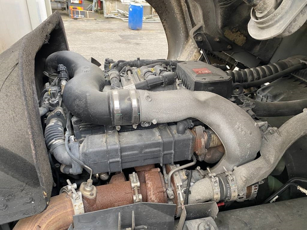 Autocarro frigorifero Renault D240 /LAMBERET/CARRIER 1150 *A REPARER*