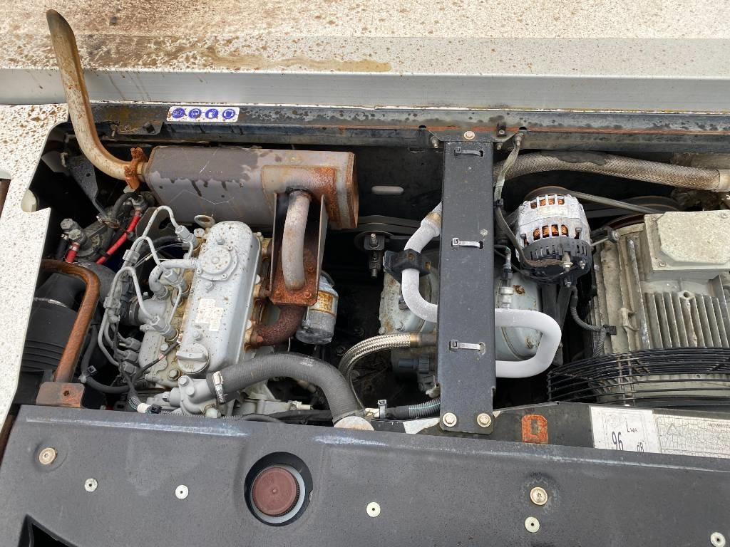 Autocarro frigorifero Renault D240 /LAMBERET/CARRIER 1150 *A REPARER*