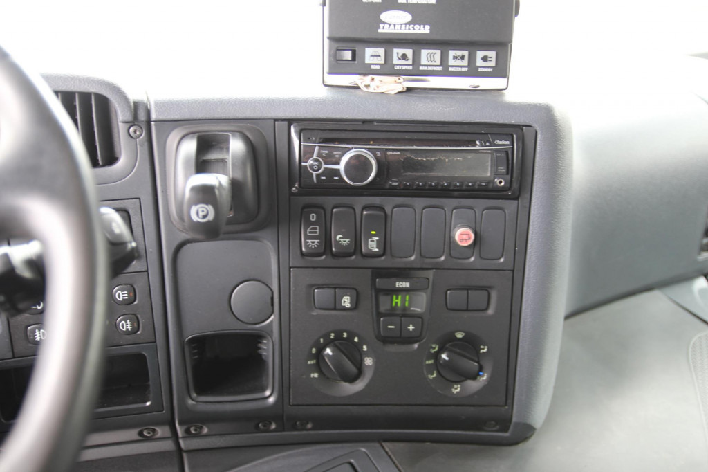 Autocarro frigorifero Scania P230 E5 CS 850 Strom LBW Rolltor Klima FRC 25