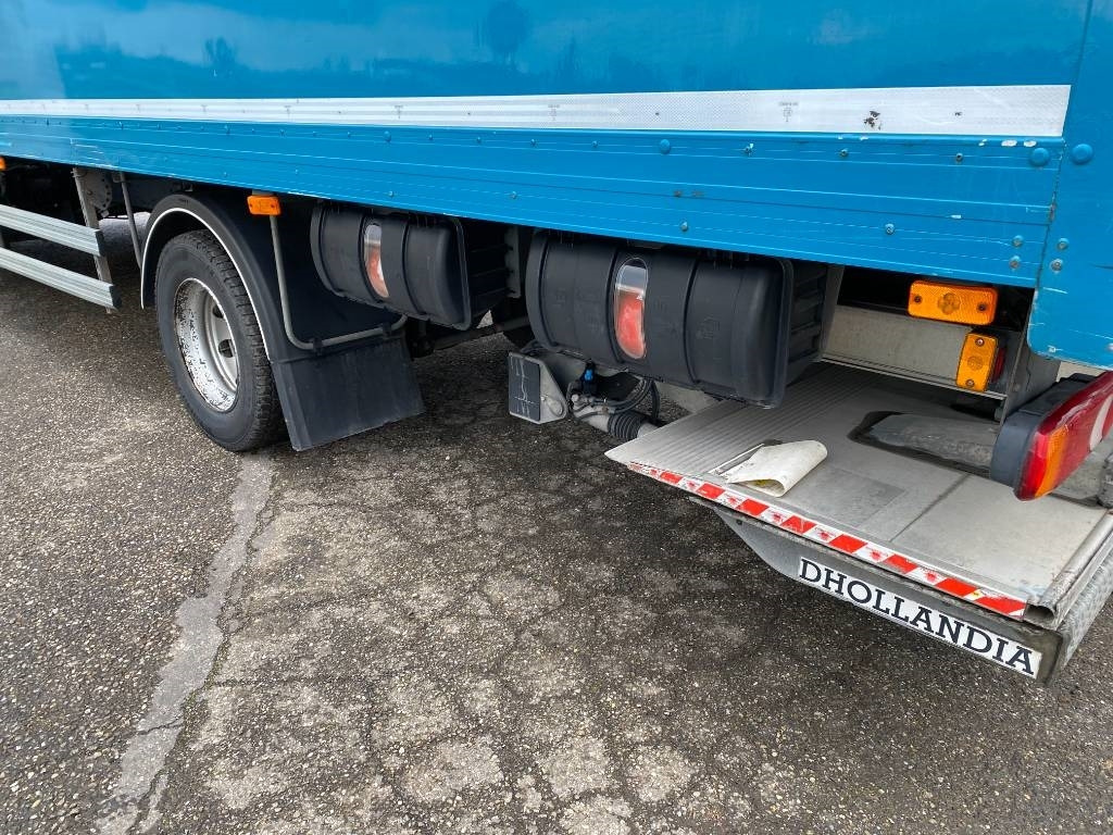 Autocarro furgonato Iveco EuroCargo 120/210 e6 Turbo Hors /Service