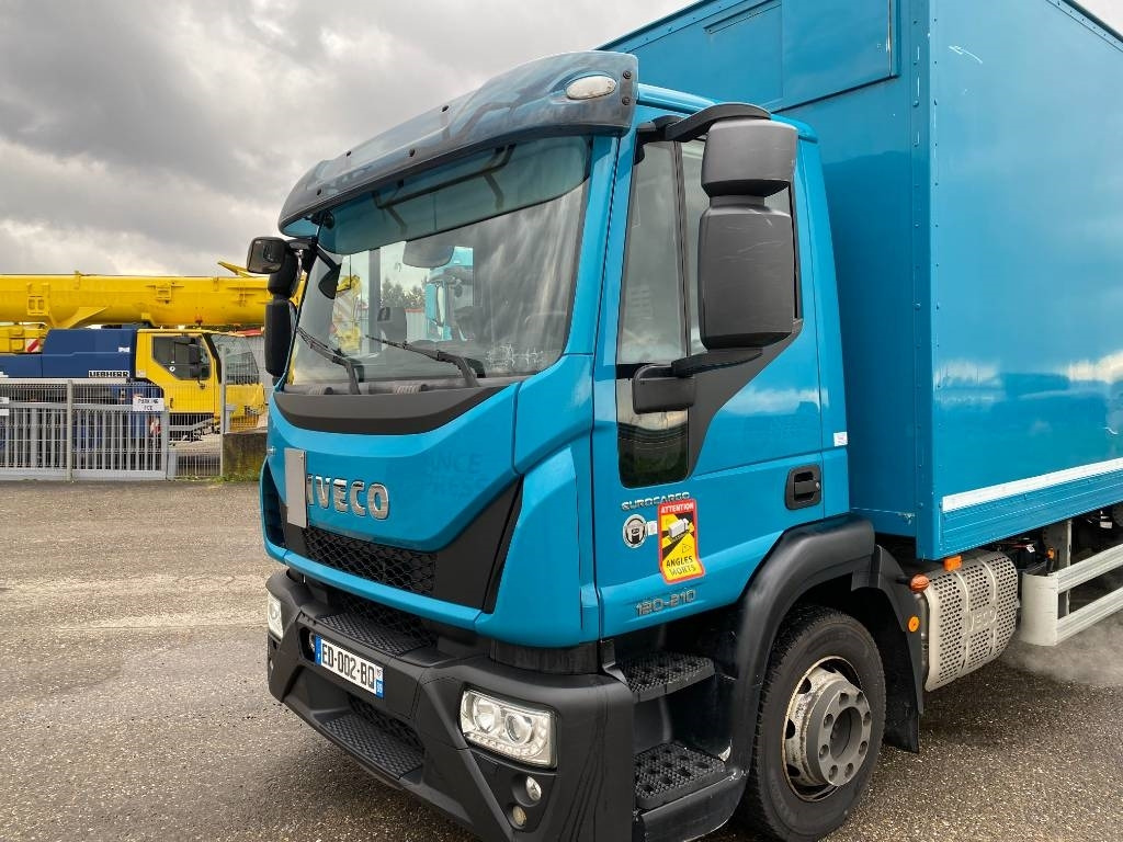 Autocarro furgonato Iveco EuroCargo 120/210 e6 Turbo Hors /Service