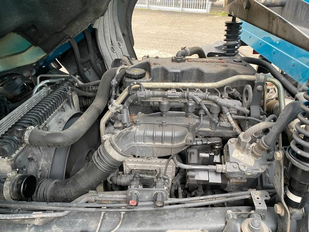 Autocarro furgonato Iveco EuroCargo 120/210 e6 Turbo Hors /Service