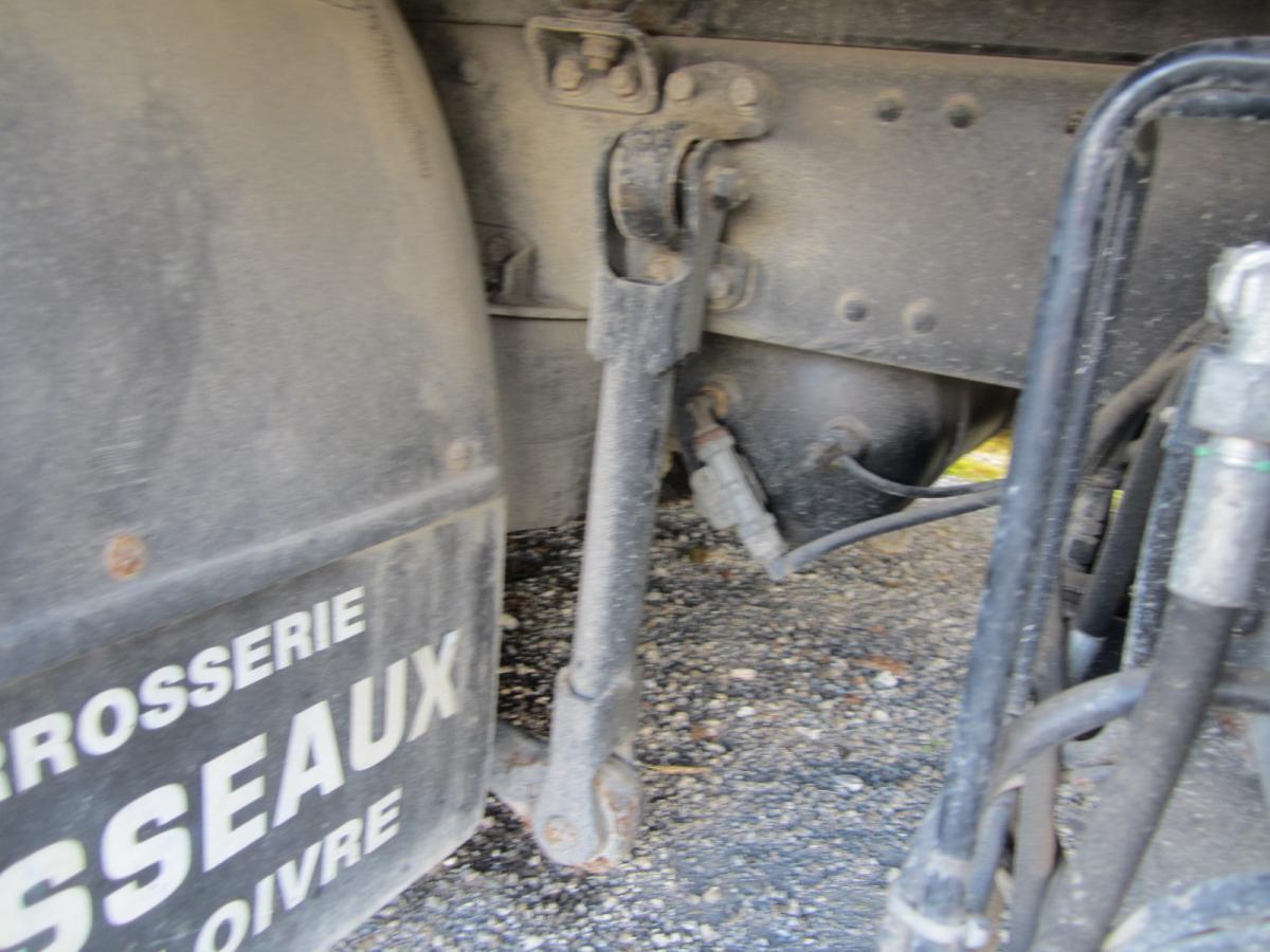 Autocarro furgonato MAN LE 160B