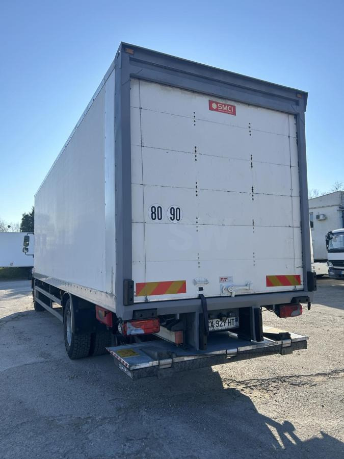 Autocarro furgonato MAN TGM 18.250