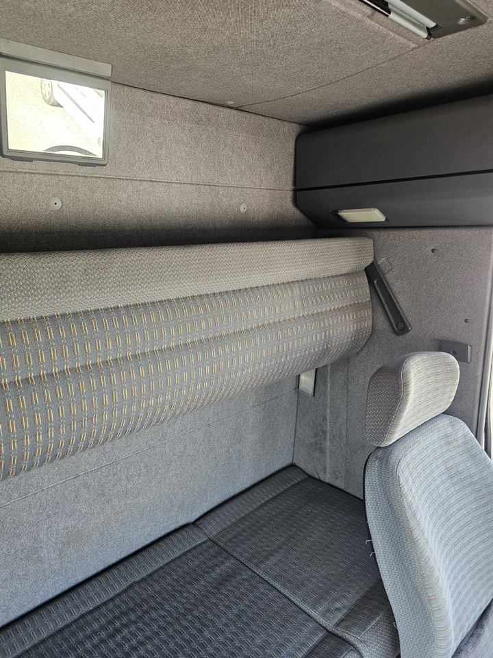 Autocarro furgonato Renault AE380 PHASE1