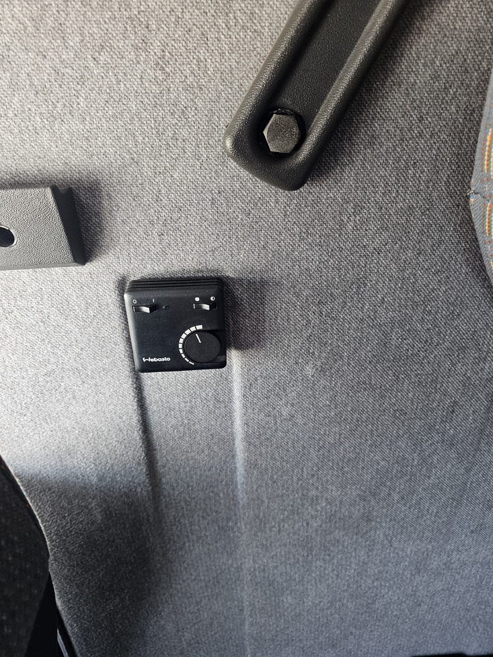 Autocarro furgonato Renault AE380 PHASE1