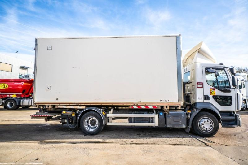 Autocarro furgonato Renault D14 250 // HAYON DHOLLANDIA