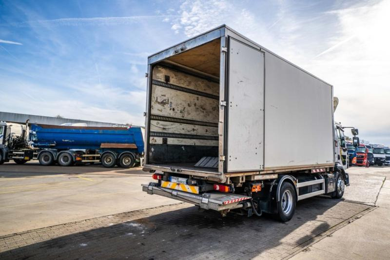 Autocarro furgonato Renault D14 250 // HAYON DHOLLANDIA